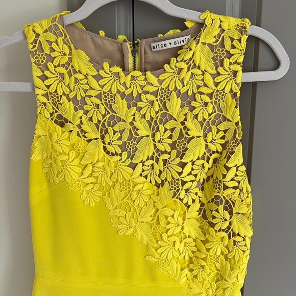 Alice & Olivia Midi Dress - Picture 2 of 10